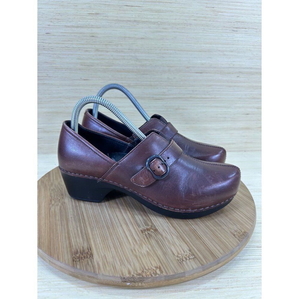 Dansko Tamara Brown Leather Buckle Clogs Womens Size 38 US 8 - Picture 3 of 8